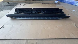 Mercedes GLE W167 2018– Afgeprijsd Zijtreden (zonder bevestigingsmateriaal, 2 stuks, OEM) foto 2