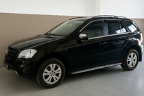 Mercedes ML W164 2005–2011 Windschermen met chromen sierlijst Niken Luxury (4 stuks) foto 4