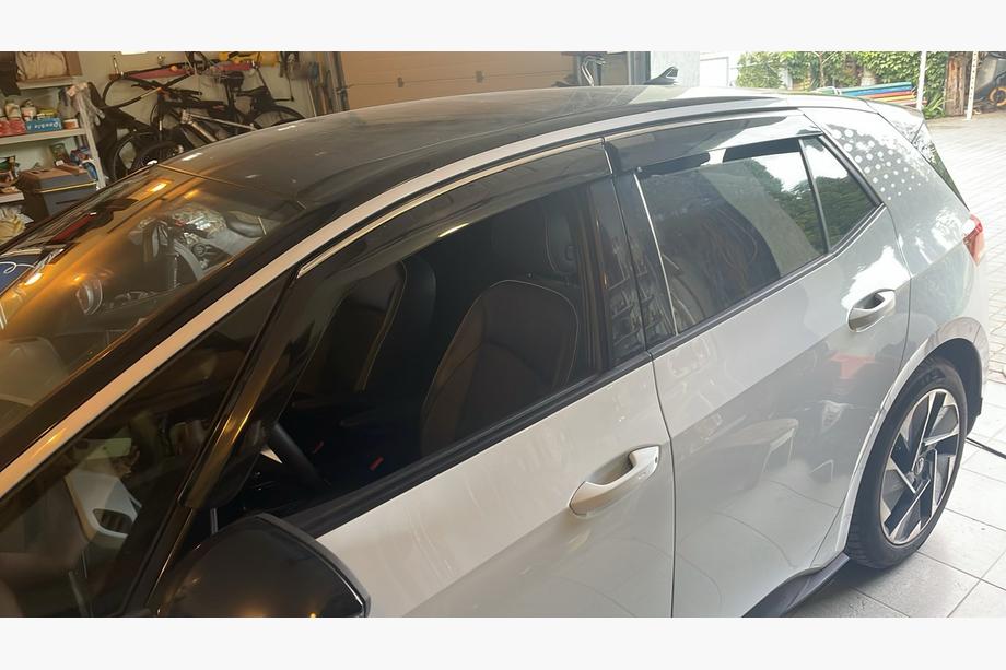 Volkswagen ID.3 2019– Windschermen met chromen sierlijst Niken Luxury (4 stuks) Image