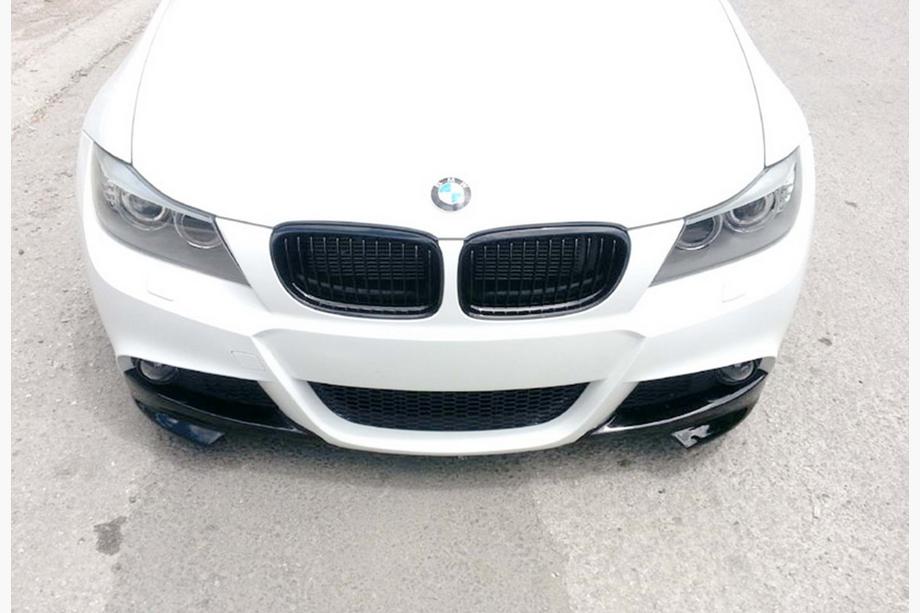 BMW 3-serie E90/E91 2005–2011 DPT front splitter flaps (voor E90 M-Sport 2008-2011, hoogglans zwart, 2 stuks) Foto 3