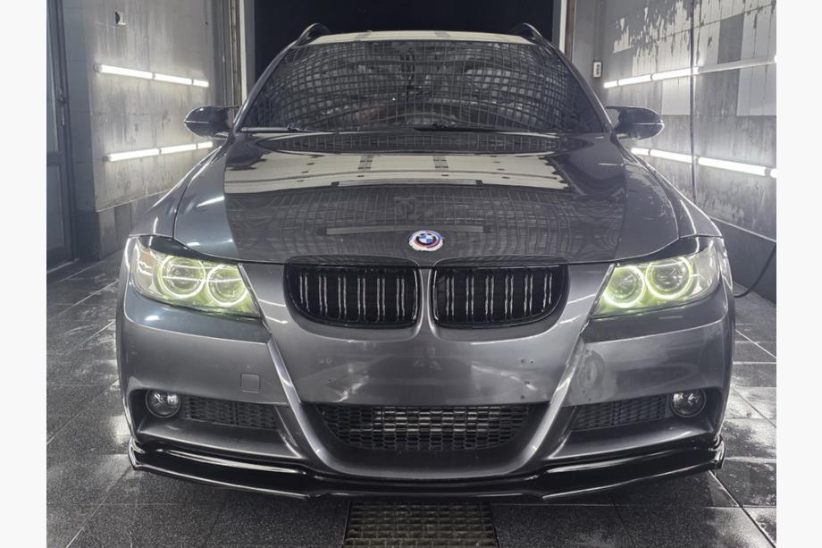 BMW 3-serie E90/E91 2005–2011 Voorbumper lip DPT (voor E90 M-Sport 2005-2008, glanzend zwart) Image