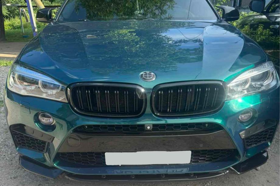 BMW X5 F15 2013–2018 Voorbumper lip DPT V-2 (voor X5M F85, hoogglans zwart) Foto 12