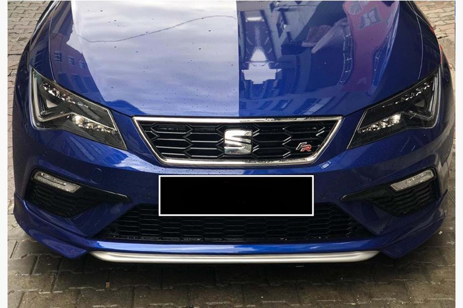 Seat Leon 2013–2020 Frontlip spoiler DPT V-1 (2017-2020, hoogglans zwart) Foto 2