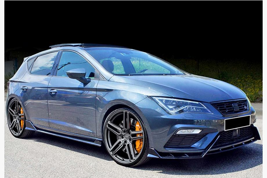 Seat Leon 2013–2020 Front lip spoiler DPT V-3 (2017-2020, hoogglans zwart) Foto 5