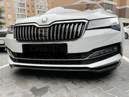 Skoda Superb 2015–2024 DPT V-2 front lip spoiler (2015-2020, hoogglans zwart) foto 8
