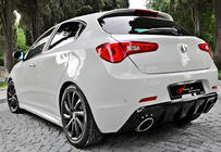 Alfa Romeo Giulietta 2010–2020 Achterdiffuser DPT V-2 (glanzend zwart) foto 2