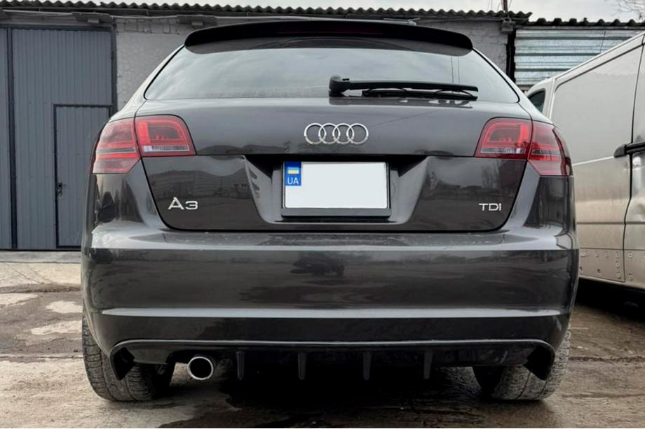 Audi A3 2003–2012 Achterdiffuser DPT (2008-2010, hoogglans zwart) Image