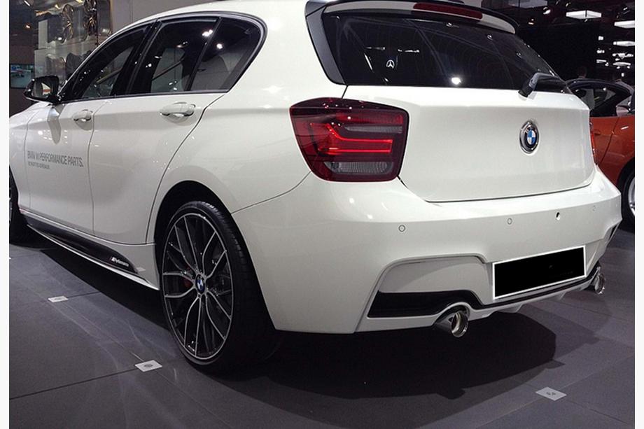 BMW 1 Serie F20/F21 2011–2019 Achterdiffuser DPT (hoogglans zwart) Foto 2