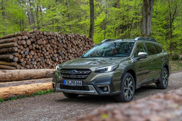 Subaru Outback review: betrouwbare en praktische crossover voor elke weg Foto 4