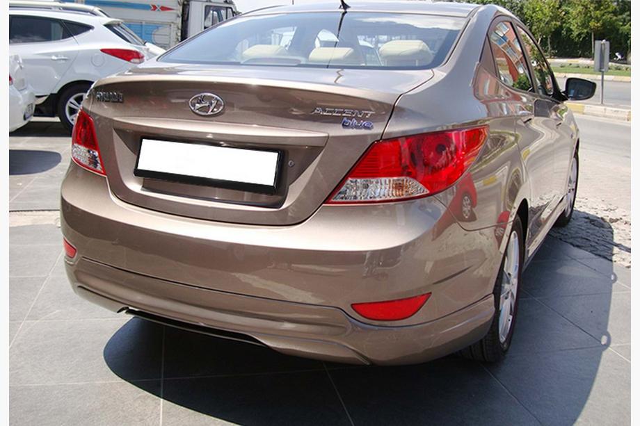 Hyundai Accent 2011–2017 Achterdiffuser DPT (hoogglans zwart) Foto 3