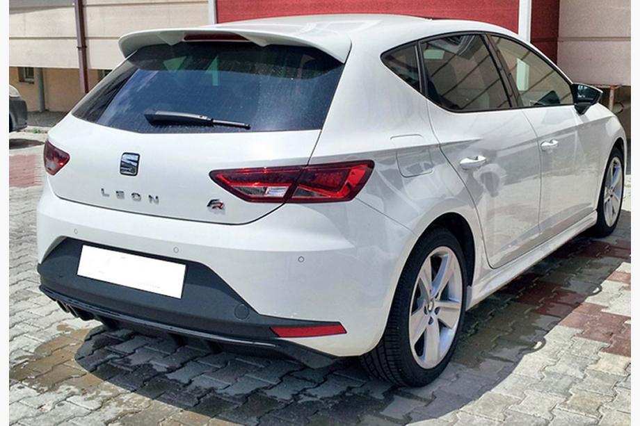 Seat Leon 2013–2020 Achterdiffuser DPT V-3 (2013-2016, hoogglans zwart) Image