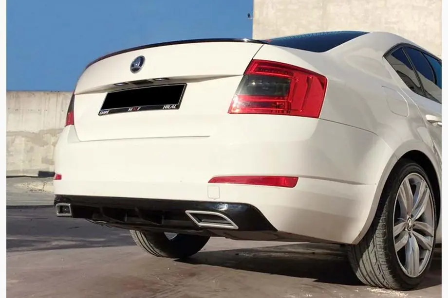 Skoda Octavia III A7 2013–2019 Achterdiffuser DPT V-4 (LB, hoogglans zwart) Foto 2