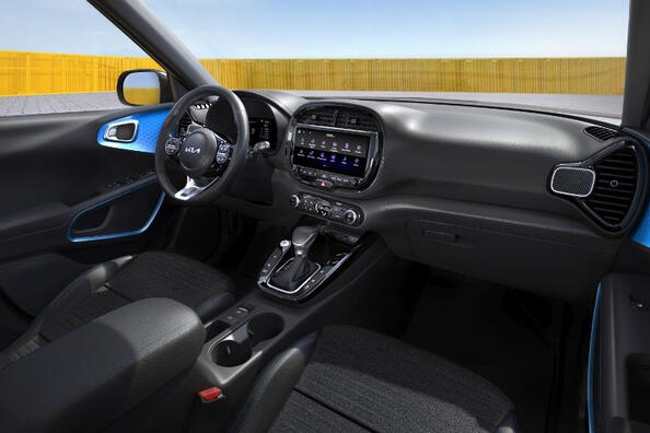 Review KIA Soul III: facelift van 2022 Foto 5