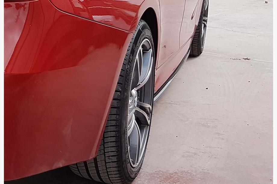 BMW 3 Serie F30/F31 2012–2019 DPT V-3 dorpeloverlays (voor M-Sport dorpels, hoogglans zwart) Foto 4