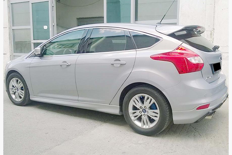 Ford Focus III 2011–2017 Sideskirts DPT (2011-2014, voor lakken) Foto 4