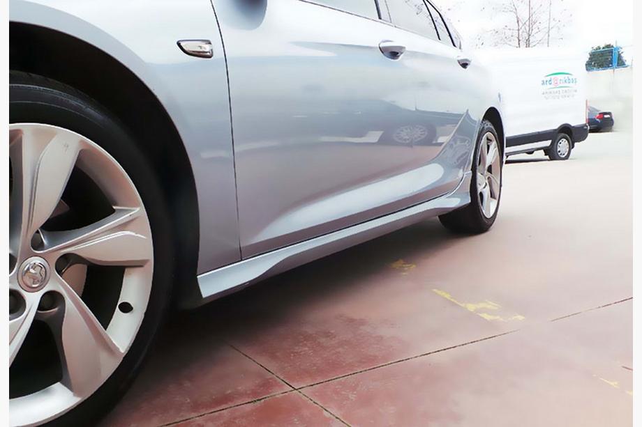 Opel Insignia 2017–2022 DPT sideskirts (voor lakken) Image