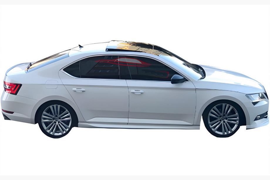 Skoda Superb 2015–2024 DPT V-2 sideskirts (spuitklaar) Foto 1