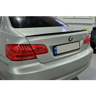 M3-Style spoiler (voor E92, glans zwart)
