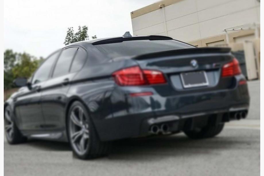 BMW 5 Serie F10/F11 2010–2016 M4-Style V1 spoilerlip (voor F10, hoogglans zwart) Foto 4