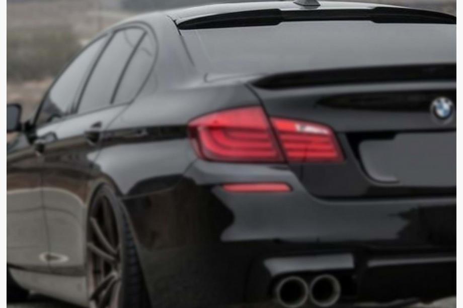 BMW 5 Serie F10/F11 2010–2016 M4-Style V1 spoilerlip (voor F10, hoogglans zwart) Foto 5
