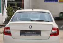 Skoda Octavia III A7 2013–2019 Spoiler DPT V-1 (Hoogglans zwart) foto 3