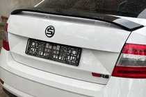 Skoda Octavia III A7 2013–2019 Spoiler DPT V-5 (hoogglans zwart) foto 1