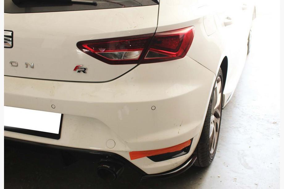 Seat Leon 2013–2020 Achterste FLAP opzetstukken DPT (glanzend zwart) Image