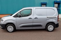 Opel Combo 2019– RVS sierlijsten voor schuifdeur (2 stuks) foto 3