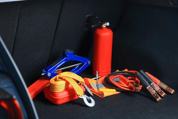 Wat moet er in de auto liggen voor een beginnende bestuurder