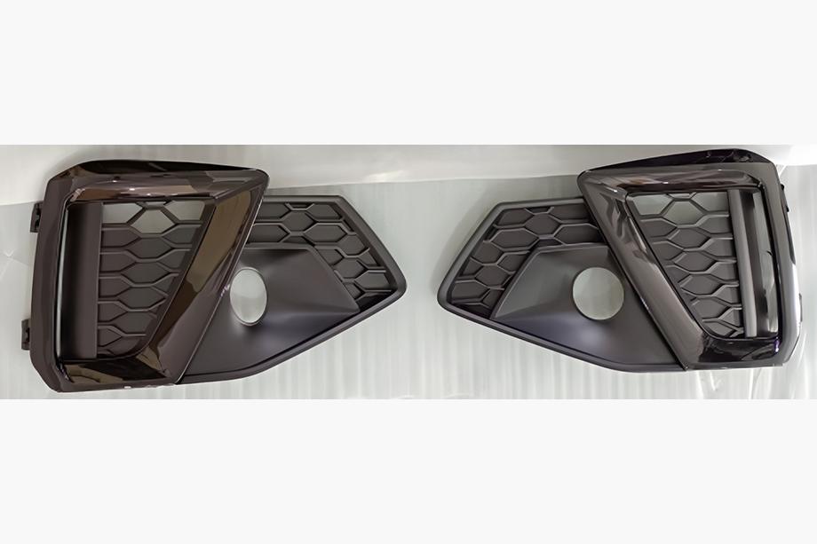 Audi A4 B9 2015–2024 Mistlampgrilles RS-Style (voor S-Line 2019-2024, 2 stuks, zwart) Image