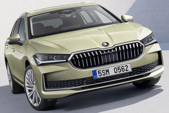 Skoda Superb Combi 2024: review van de businessklasse stationwagen