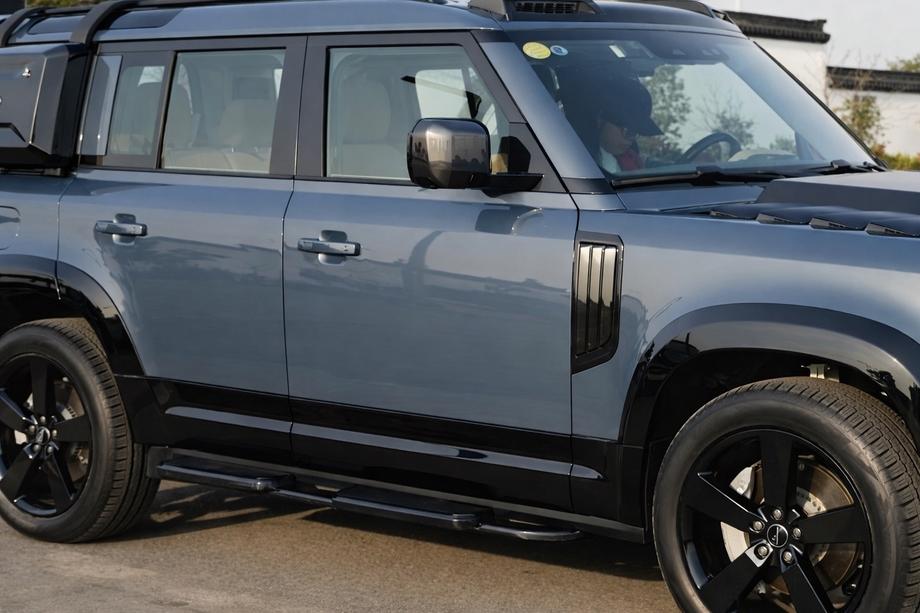Land Rover Defender 2019– Set deurlijsten Image