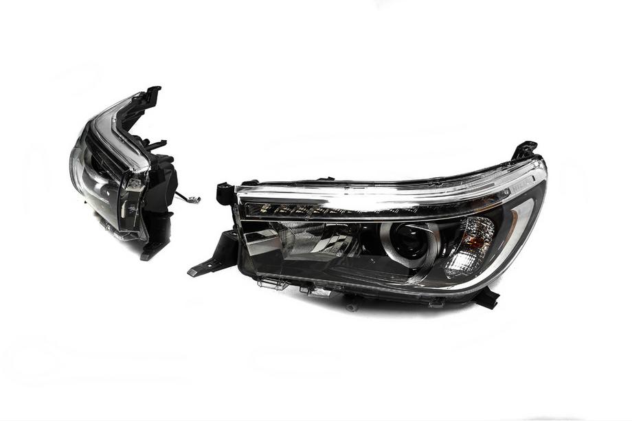 Toyota Hilux 2015– Voorkoplampen OEM V2 2015-2019 (voor xenonlamp of LED, 2 stuks) Foto 4