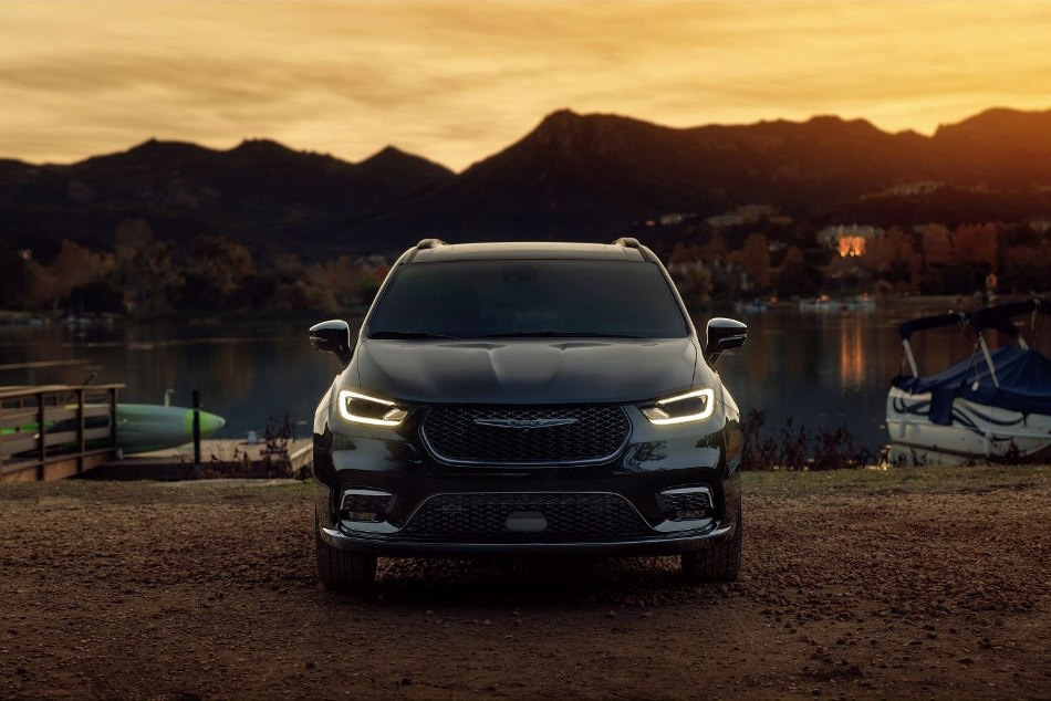 Review van de gezinsminivan Chrysler Pacifica