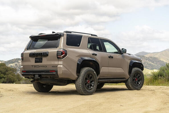 Toyota 4Runner zesde generatie 2024: SUV-review Foto 3