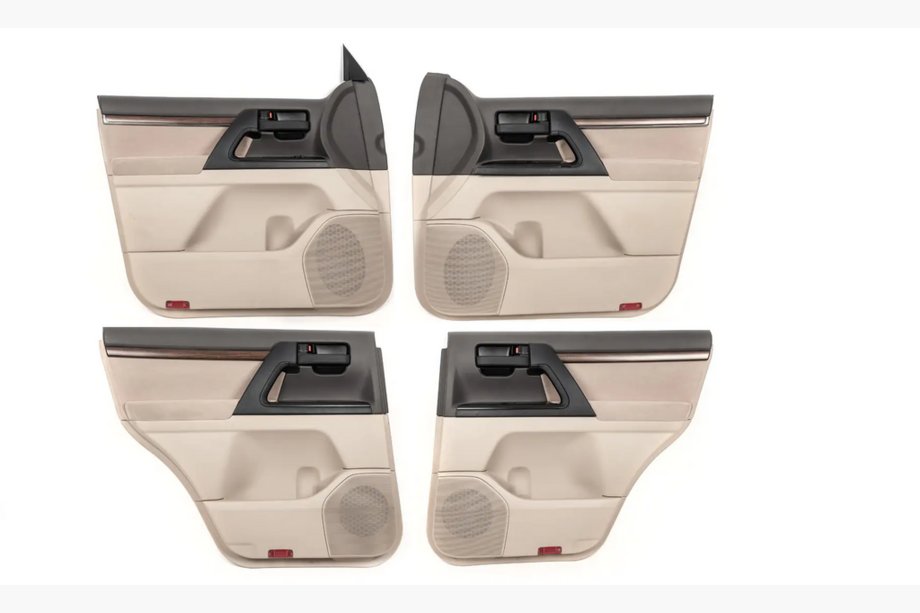 Toyota Land Cruiser 200 2007–2021 Set facelift deurpanelen (4 stuks) Foto 1