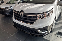 Renault Trafic 2015– Voorbumper lip 2021+ (ABS) foto 1