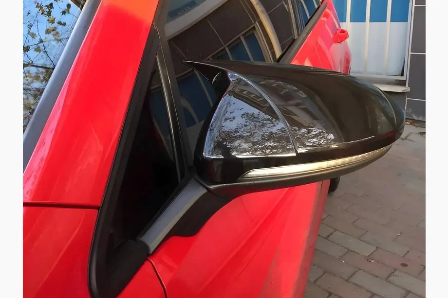 Ford Mondeo 2014–2022 Spiegelkappen BMW-Style (2 stuks) Image