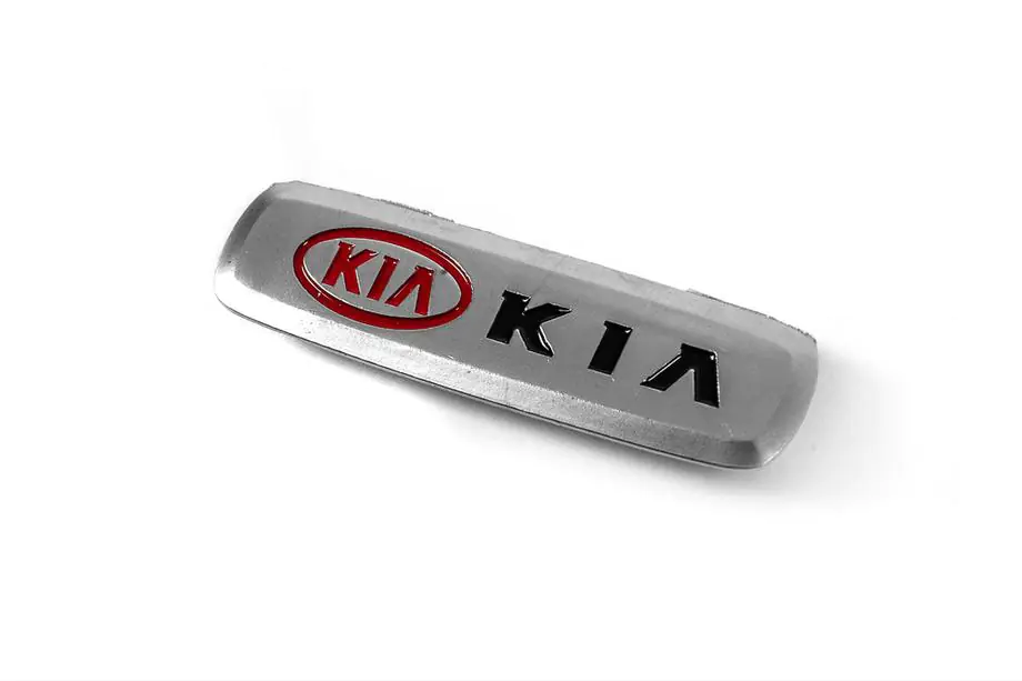 KIA Aluminium badge voor automatten (1 st.) Foto 1