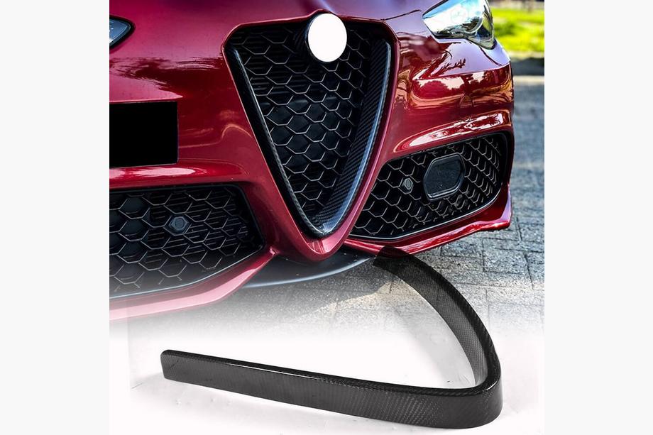 Alfa Romeo Giulia 2016–2022 Grille afdekking (voor Sport/Quadrifoglio) Image
