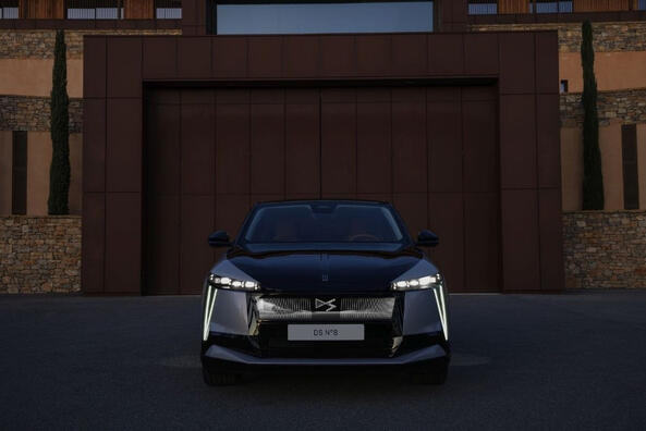 DS N°8: review van de elektrische vlaggenschip-crossover