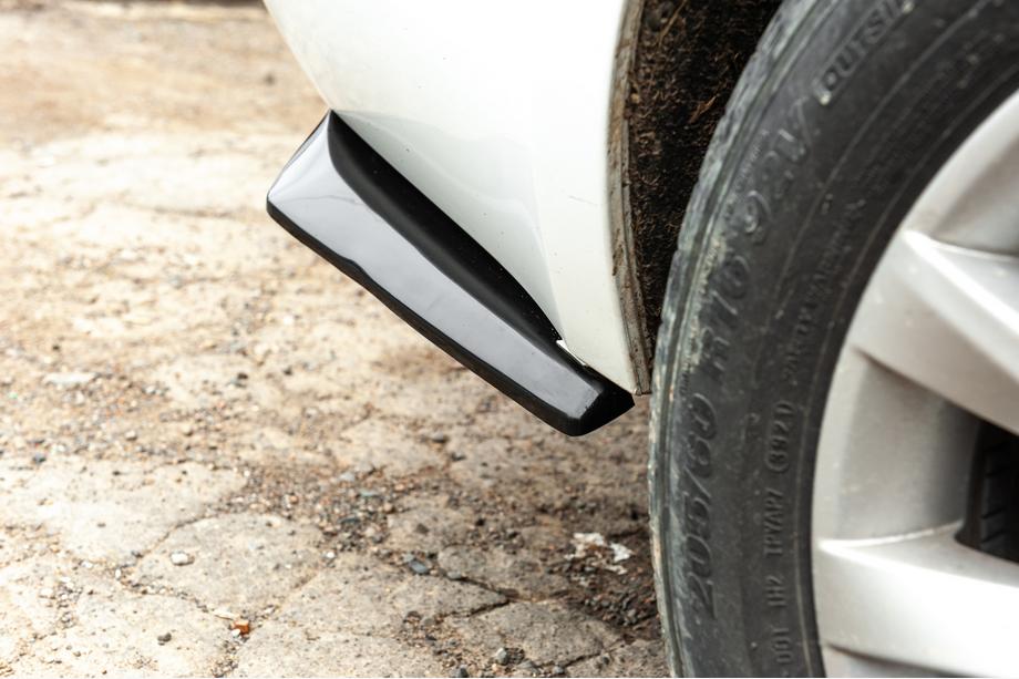 Universele Flap-extensions voor achterbumper type-A (2 stuks, hoogglans zwart, ABS-kunststof) Foto 2