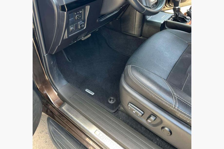 Toyota Land Cruiser Prado 150 2009–2023 Premium textielen matten (zwart) 5-zits, 2013-2022 Image