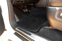 Toyota Land Cruiser 200 2007–2021 Premium textiel automatten V-2 (2012-2021, zwart) foto 9
