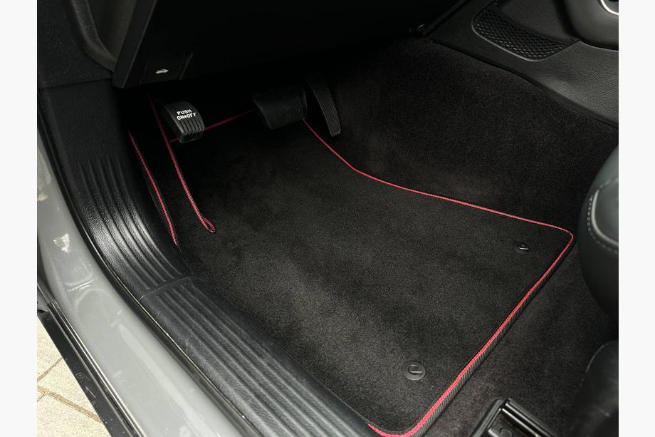 Dodge Challenger 2008–2023 Textielen automatten Classic (Coupé, zwart) Image