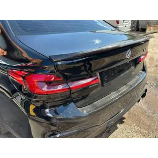 Spoiler V2 (voor G30/F90, carbon) foto 2