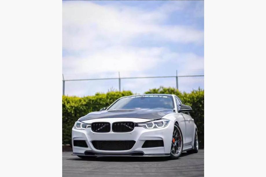 BMW 3 Serie F30/F31 2012–2019 Voorbumper lip Lip V-Style (voor F30 M-Sport, carbon) Foto 4