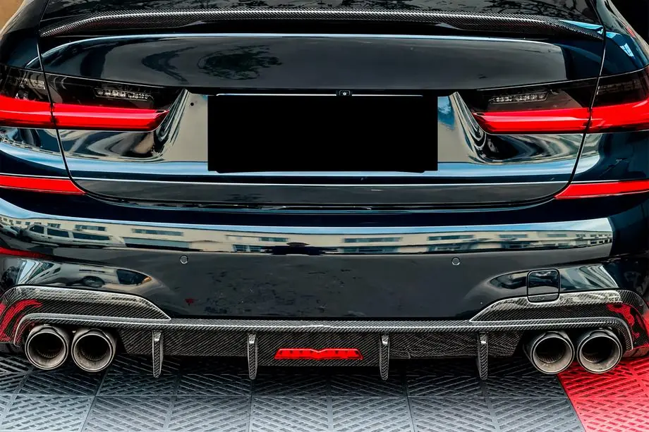 BMW 3 Serie G20/G21 2018– Achterbumper diffuser V6 (voor M-Sport 2018-2022, carbon) Foto 3