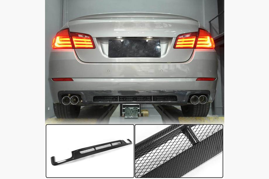 BMW 5 Serie F10/F11 2010–2016 Achterbumper diffuser (voor F10 Base 2010-2013, carbon) Image