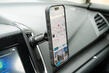 Zo kies je de ideale smartphonehouder voor in de auto foto 1